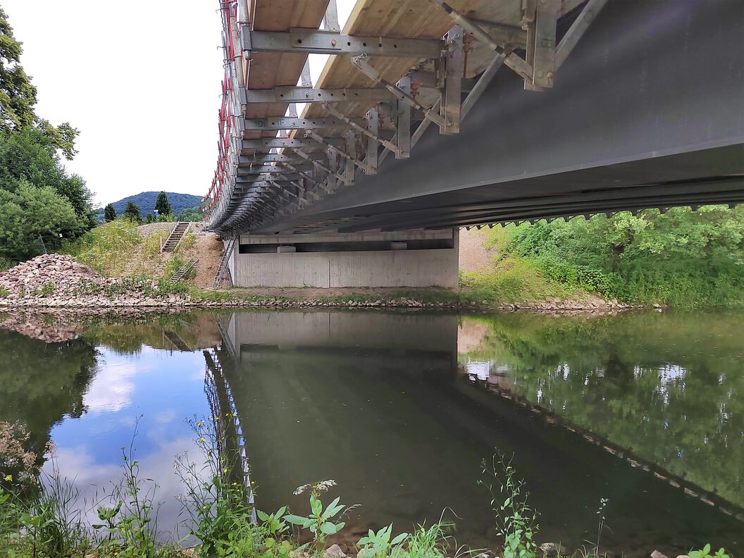 2-Feld Stahlverbundbrücke